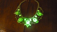 COLLIER ANCIEN EN VERRE