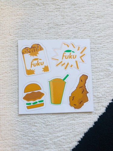 Fuku fried chicken burger - chicken,