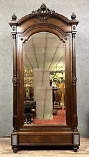 Magnifique armoire Parisienne style Louis XVI en acajou vers 1850