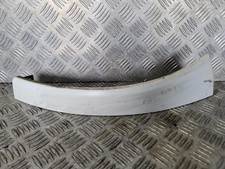 ENJOLIVEUR DE PHARE GAUCHE Fiat Ducato (250)