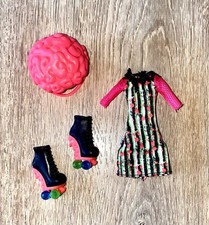 Robe Casque et Rollers MONSTER