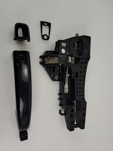 Poignee porte avant droit audi - porte,