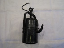 Mineur ! mine ! Lampe à carbure !