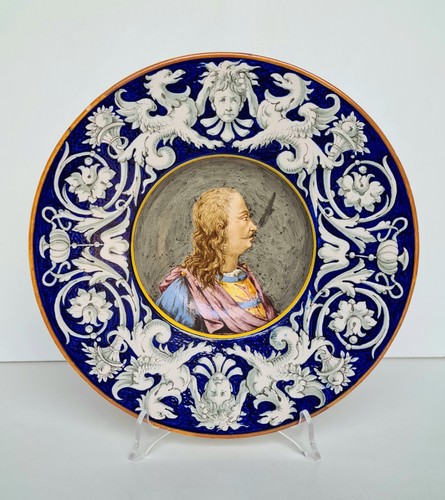 Assiette décorative - , en