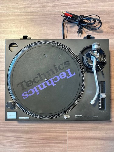 Platine vinyle analogique - vinyle, dj