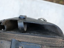 ARMEE ALLEMANDE - étui en cuir pour P08  daté 1941 QAL25ETU001