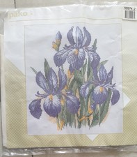 CANEVAS à faire FLEUR IRIS neuf avec fils DMC