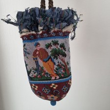 BOURSE AUMONIERE en Perles Milieu XIXè NAPOLEON III Beaded PURSE Mid 19thC