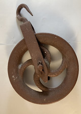 Grosse et lourde poulie de puits en fonte - 2,7 Kg Longueur 30cm Diamètre 19 cm