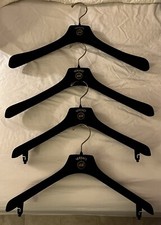Versace For H&M - Lot 4 Hangers / Cintres