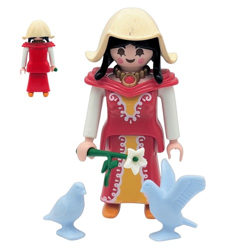 Playmobil figurine femme robe