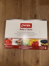 NEW Pyrex Bake n’ Store
