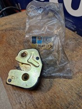 NOS Gache serrure porte PEUGEOT 305 talbot 9141.13