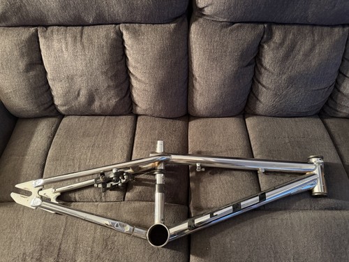 2003 performer bmx frame - gt,