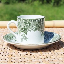 Ancienne tasse à café +