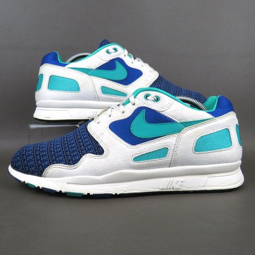 Nike shoes 2012 - air, flow