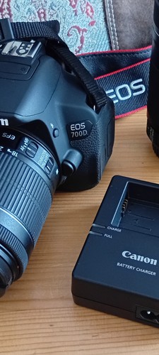 Canon eos 700d optiques - canon, 2