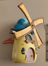 Figurine Le Moulin des Schtroumpfs Peyo 2009