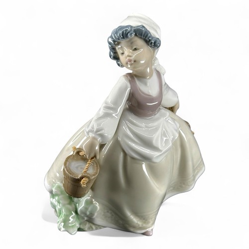 Figurine nao lladro - nao, en