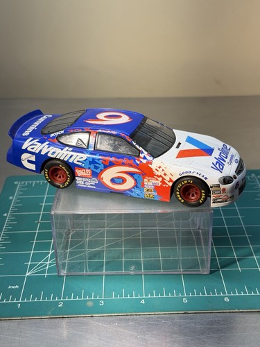 Scalextric slot car 6 - 1/32,
