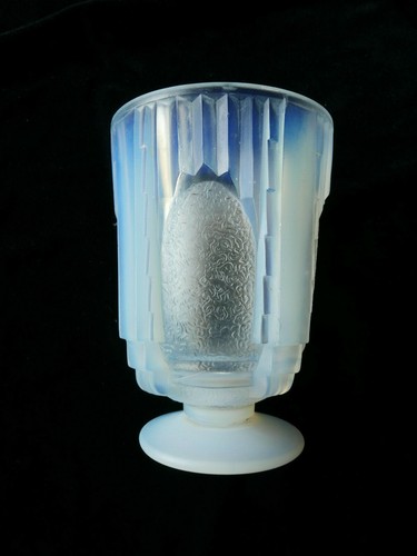 Vase opalescent french art - opalescent,
