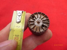 emporte piece outil ancien fleuriste modiste fer à gaufrer M5