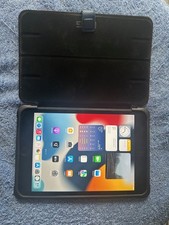 Apple iPad mini 4 128 Go 7,9" WIFI  gris avec protection Très bon état