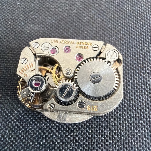 Mouvement montre mécanique - mouvement,