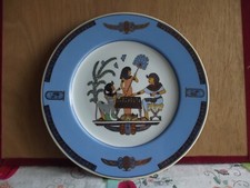 Assiette porcelaine fine royal de collection sculpture signé rare