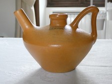 Ancienne petite CRUCHE CHEVRETTE publicitaire IZARRA céramique France 50 cl