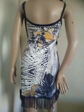 Robe save the queen. Taille L-40