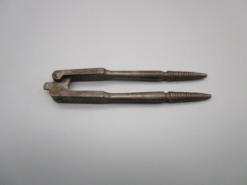 Casse noix ancien - casse-noix,