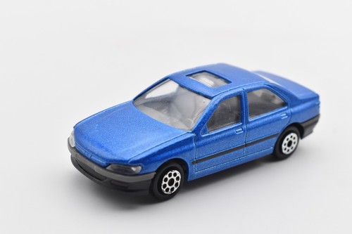 Majorette 218 peugeot 406 - no,