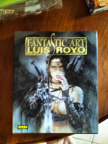 Livre avec jaquette - jaquette, fantastic