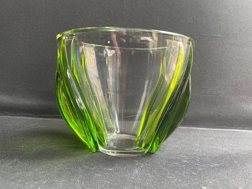 Vase lalique modèle 2 - vase,
