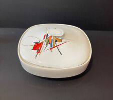 Rare grande soupière Script