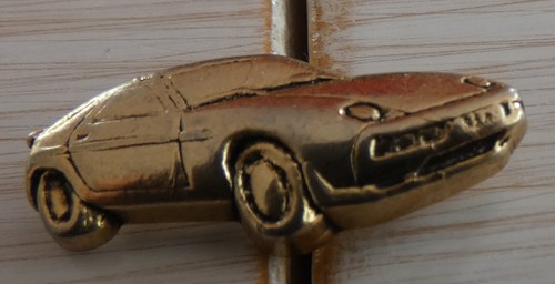 Beau pin relief - beau, voiture