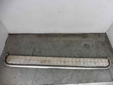 MARCHE PIEDS POUR VOITURE /