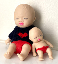 Lot 2 Poupées Bébé mou Japon caoutchouc rempli à l'intérieur Neuf 14,5cm & 8cm