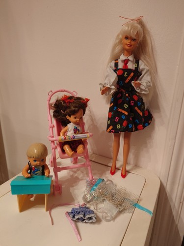 Barbie maîtresse école et - d'école,