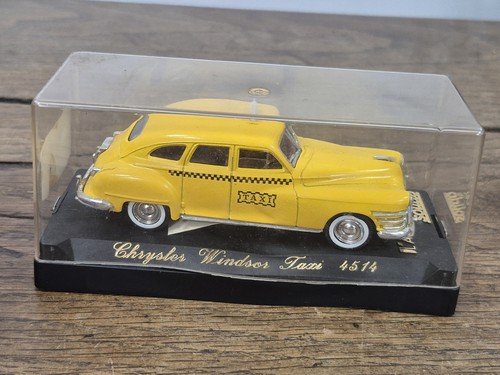 Voiture miniature chrysler - voiture,