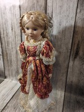 💮 Ancienne Poupée, Poupon