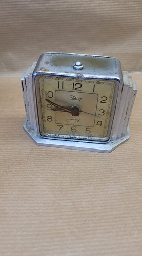 Ancien petit réveil - , dep