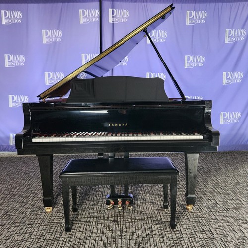 Yamaha piano polished - c2, in