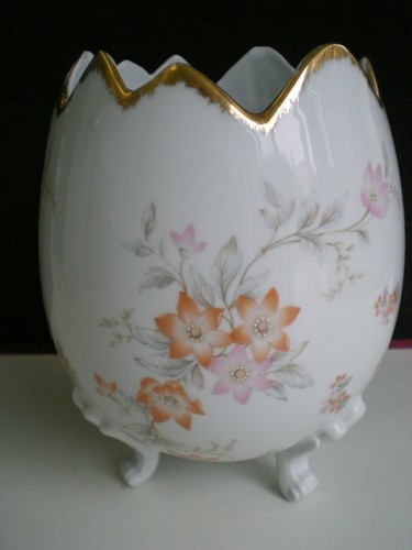 Gros vase oeuf - vase, porcelaine