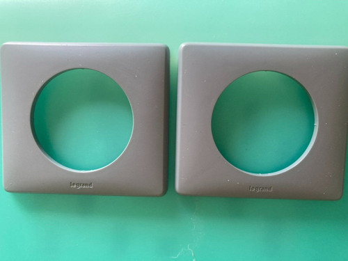 Lot plaques legrand - plaques,