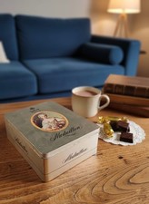 Boîte à Chocolats Vintage Suchard Medaillon avec Portrait Style XVIIIe - vintage