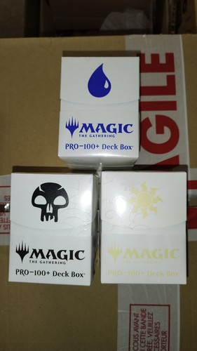Lot neuf deck box ultra - neuf,