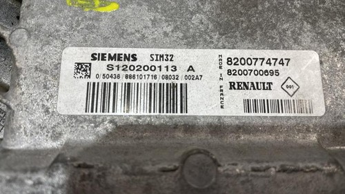 Calculateur moteur renault - moteur,