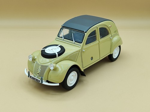 Citroën 2cv sahara jaune - sahara,